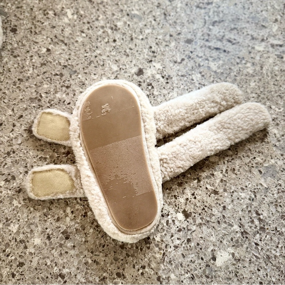 GAP Kids Sherpa Slippers - Size 10C/11C - βοΈ - Picture 4 of 12